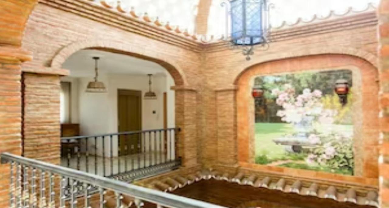 Espectacular Villa Puerto Marina Playa ベナルマデナ エクステリア 写真